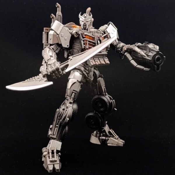 BAIWEI TW1031 Scourge Decepticon Transform Toys action figures gift 7in KO ver.