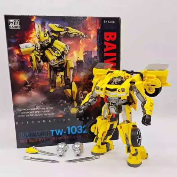 BAIWEI TW-1032 Bumblebe Autobot Transform Toys action figures gift KO SS101